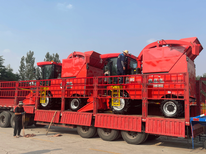 ¡La máquina de ensilaje Senrui entrega eficientemente para ayudar con una buena cosecha! ¡La máquina de ensilaje Senrui entrega eficientemente para ayudar con una buena cosecha!