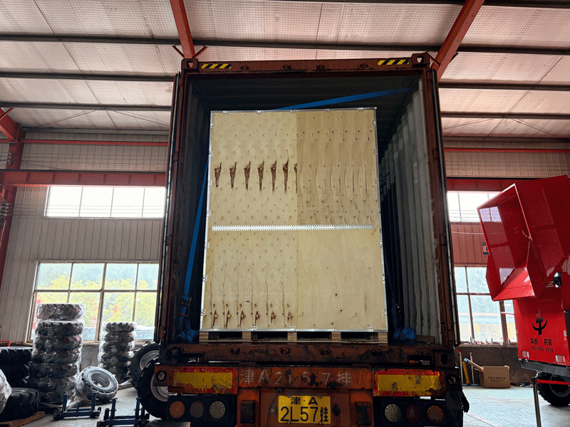 ¡Causando sensación a nivel mundial! La cosechadora de forraje compacta Senrui 4Qz-1600 completamente ensamblada y cargada en contenedores para exportación a mercados extranjeros